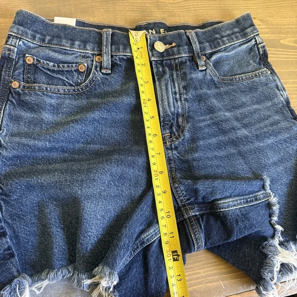 American Eagle Womens 4 Blue Medium Wash Mid Rise Cut Off Raw Hem Jean Shorts